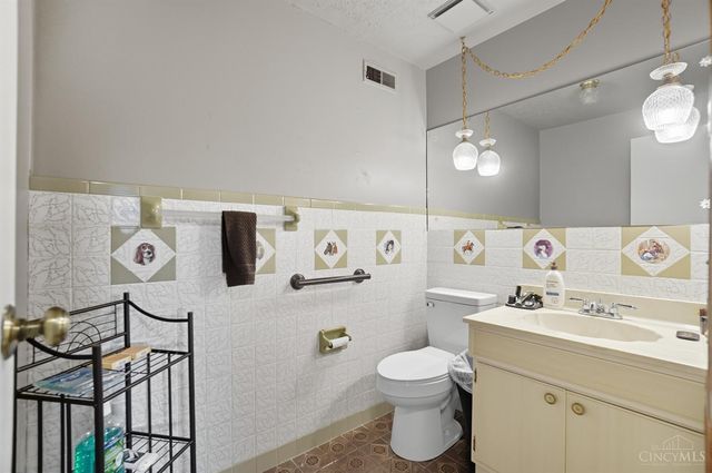 5628 Bordeaux Way, Fairfield, OH 45014