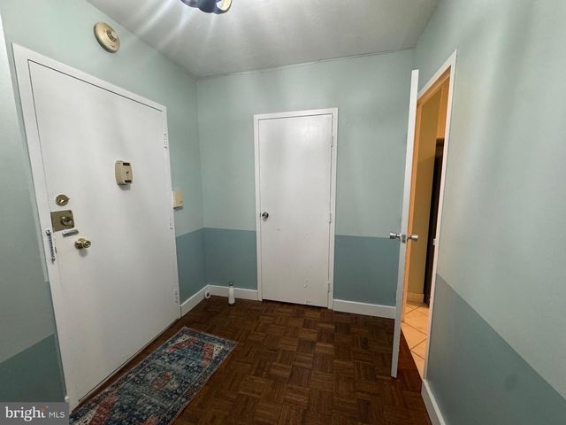 7900 OLD YORK RD #303-B, Elkins Park, PA 19027