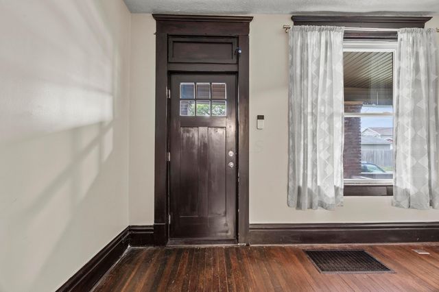 687-689 E Columbus Street, Columbus, OH 43206