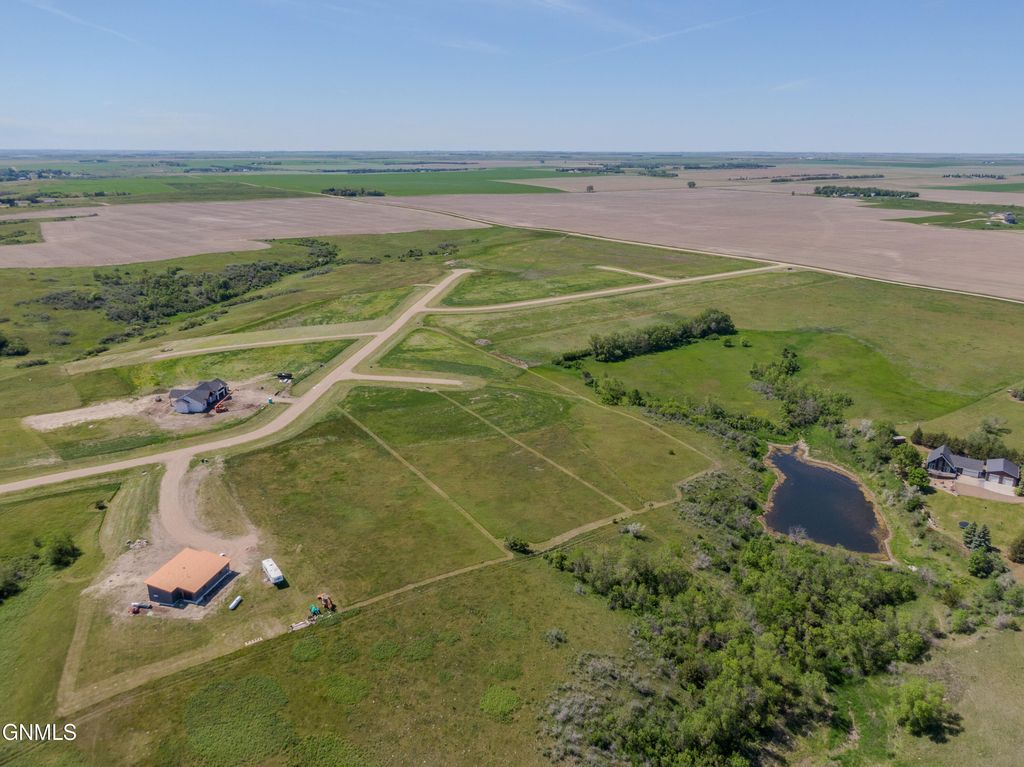 1293 42h Avenue NW, Garrison, ND 58540 photo 10