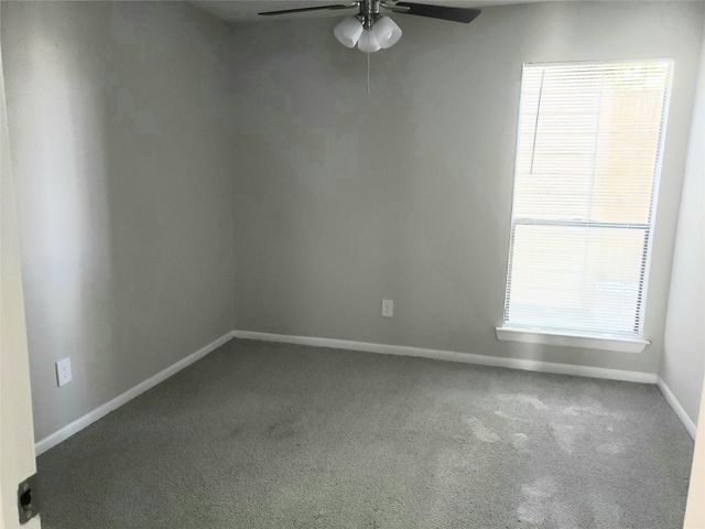 2277 S Kirkwood Road 1115, Houston, TX 77077