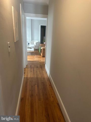 19 S NEW ST, West Chester, PA 19382