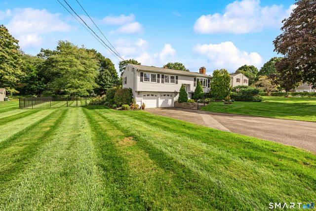 18 Sharon Drive, Shelton, CT 06484