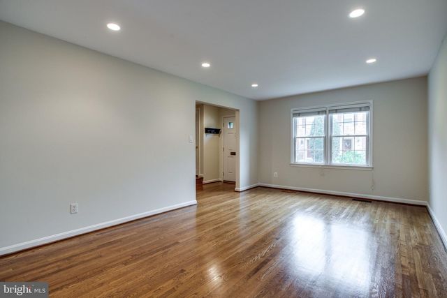 1608 DUNTERRY PL, Mclean, VA 22101