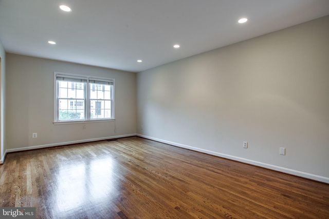 1608 DUNTERRY PL, Mclean, VA 22101