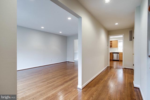 1608 DUNTERRY PL, Mclean, VA 22101