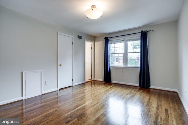 1608 DUNTERRY PL, Mclean, VA 22101