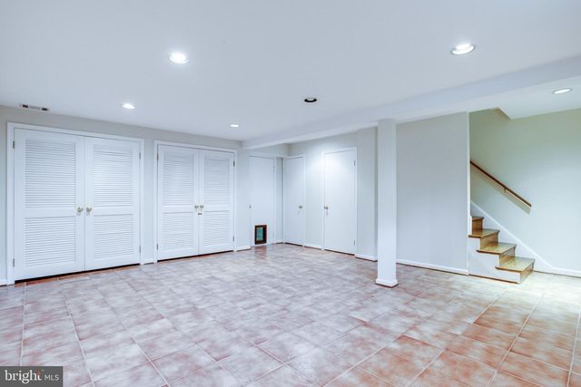 1608 DUNTERRY PL, Mclean, VA 22101