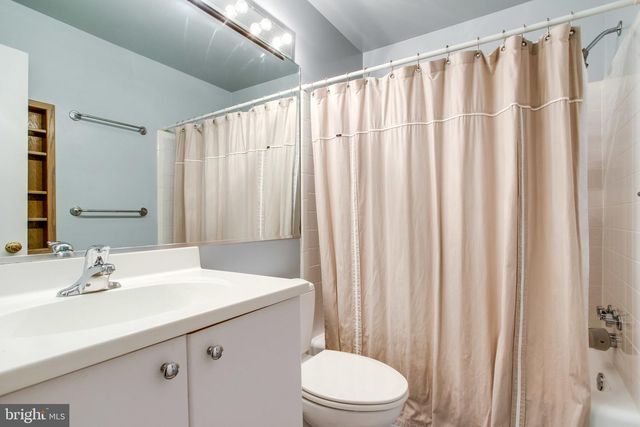 1608 DUNTERRY PL, Mclean, VA 22101
