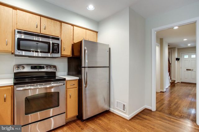 1608 DUNTERRY PL, Mclean, VA 22101