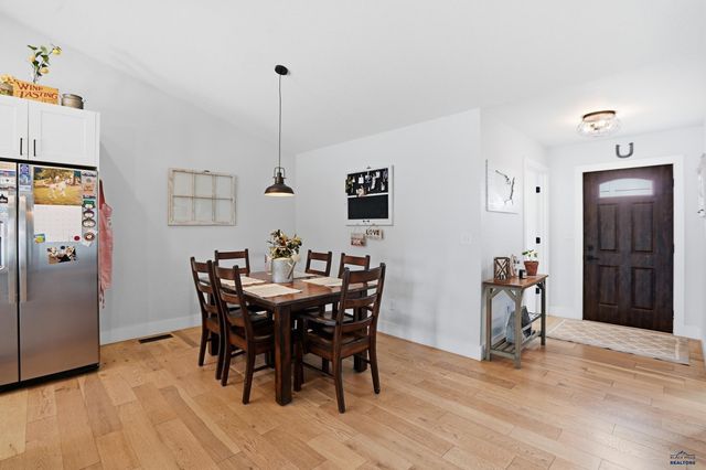 212 VILAS, Hermosa, SD 57744