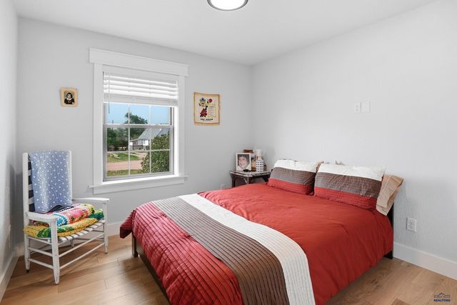 212 VILAS, Hermosa, SD 57744