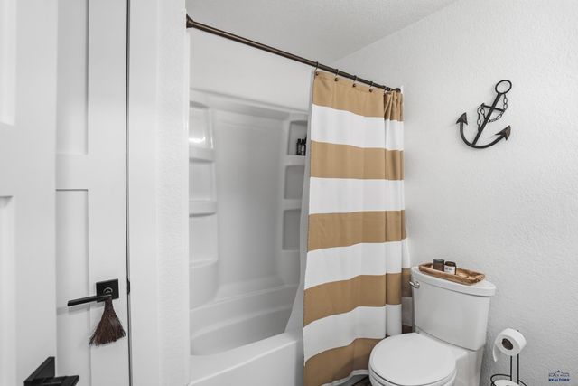 212 VILAS, Hermosa, SD 57744
