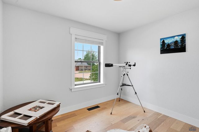 212 VILAS, Hermosa, SD 57744