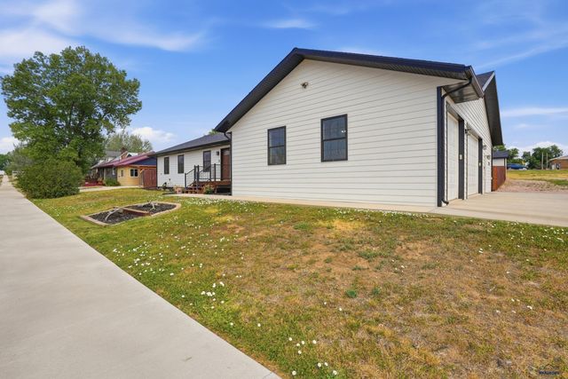 212 VILAS, Hermosa, SD 57744
