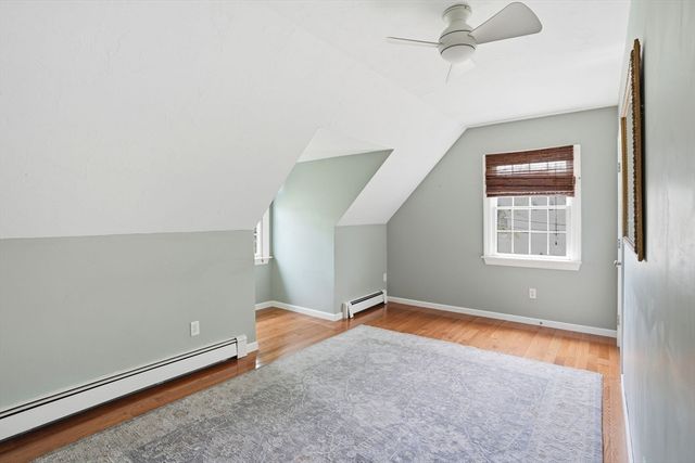 34 North Ave, Attleboro, MA 02703