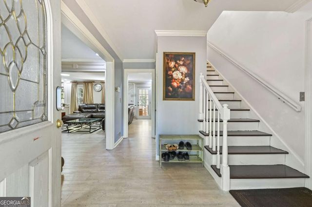 85 Shadow Lake Drive SW, Lilburn, GA 30047