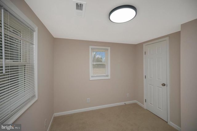 304 DEPOT ST, Gordonsville, VA 22942