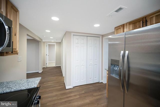 304 DEPOT ST, Gordonsville, VA 22942