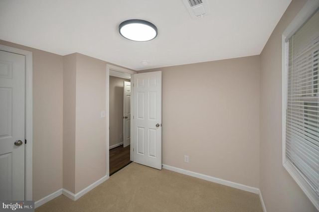 304 DEPOT ST, Gordonsville, VA 22942