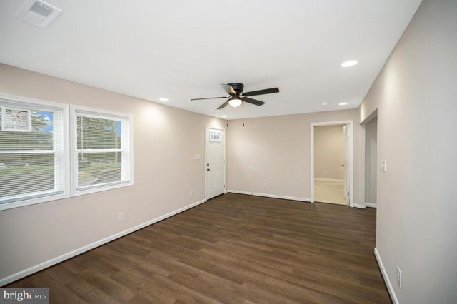 304 DEPOT ST, Gordonsville, VA 22942