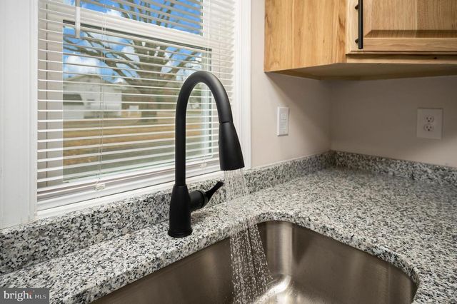 304 DEPOT ST, Gordonsville, VA 22942