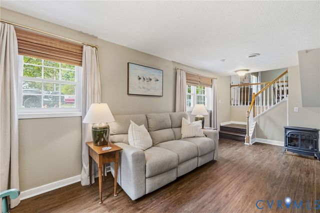 6723 Cherry Rd, Quinton, VA 23141