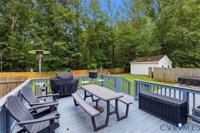6723 Cherry Rd, Quinton, VA 23141