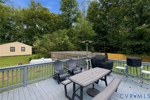 6723 Cherry Rd, Quinton, VA 23141