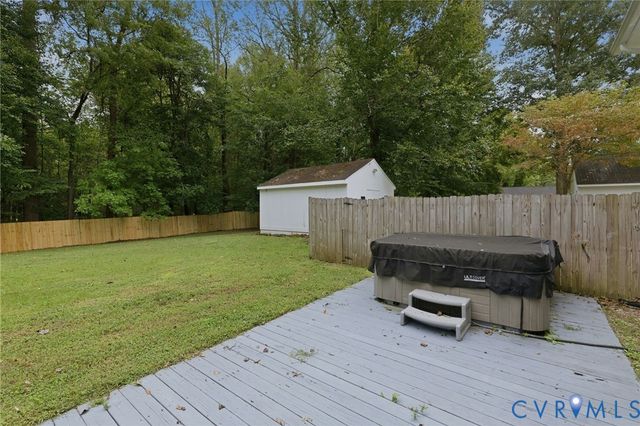6723 Cherry Rd, Quinton, VA 23141
