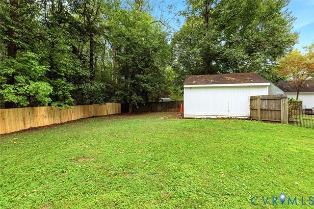 6723 Cherry Rd, Quinton, VA 23141
