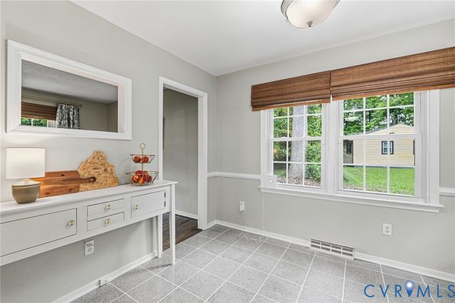 6723 Cherry Rd, Quinton, VA 23141
