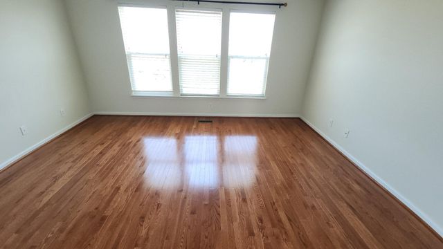 42638 NEW DAWN TER, Ashburn, VA 20148