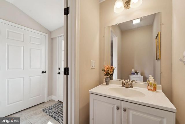 222 N NEW ST, West Chester, PA 19380