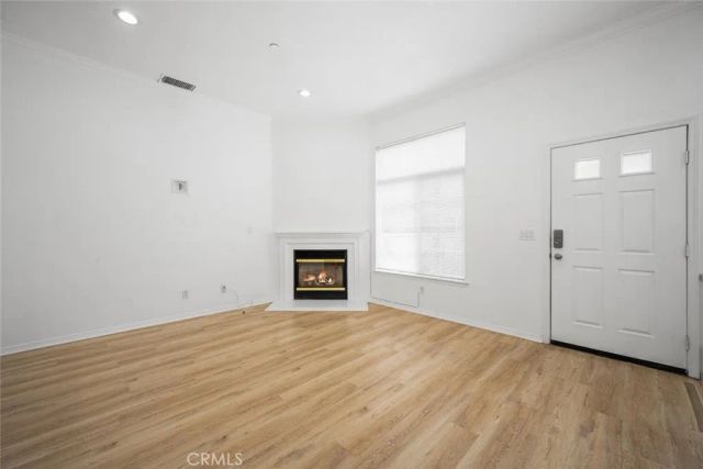 5740 S Glennie Lane C, Los Angeles, CA 90016