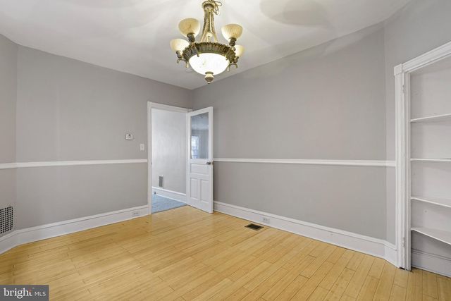 516 E 9TH ST, Wilmington, DE 19801