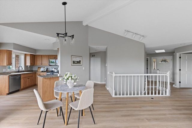 N14W30046 High Ridge ROAD, Pewaukee, WI 53072