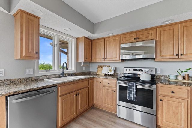 N14W30046 High Ridge ROAD, Pewaukee, WI 53072