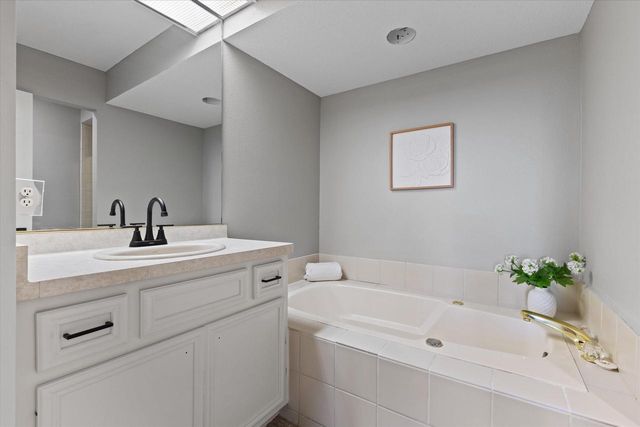 N14W30046 High Ridge ROAD, Pewaukee, WI 53072