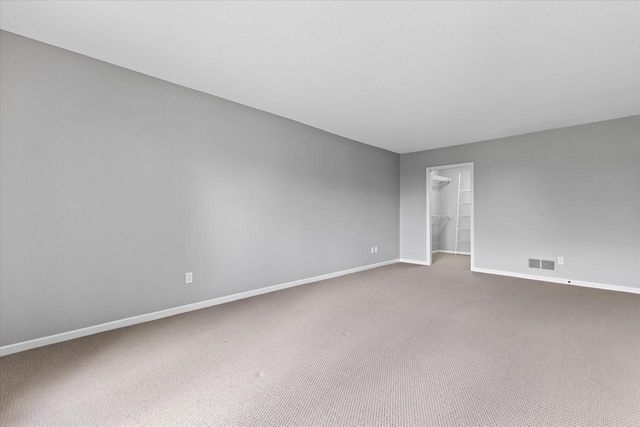N14W30046 High Ridge ROAD, Pewaukee, WI 53072