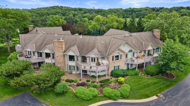 N14W30046 High Ridge ROAD, Pewaukee, WI 53072