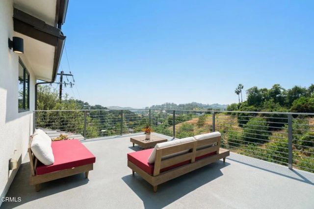 1703 Hill Drive, South Pasadena, CA 91030