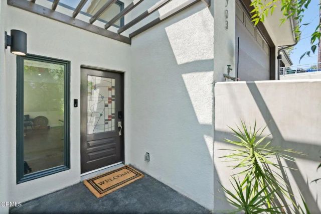 1703 Hill Drive, South Pasadena, CA 91030