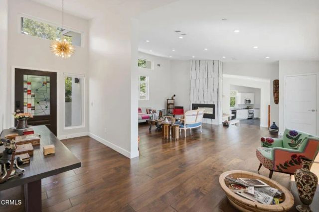1703 Hill Drive, South Pasadena, CA 91030