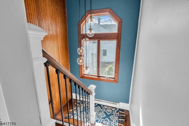 301 Lakeside Blvd, Hopatcong Boro, NJ 07843