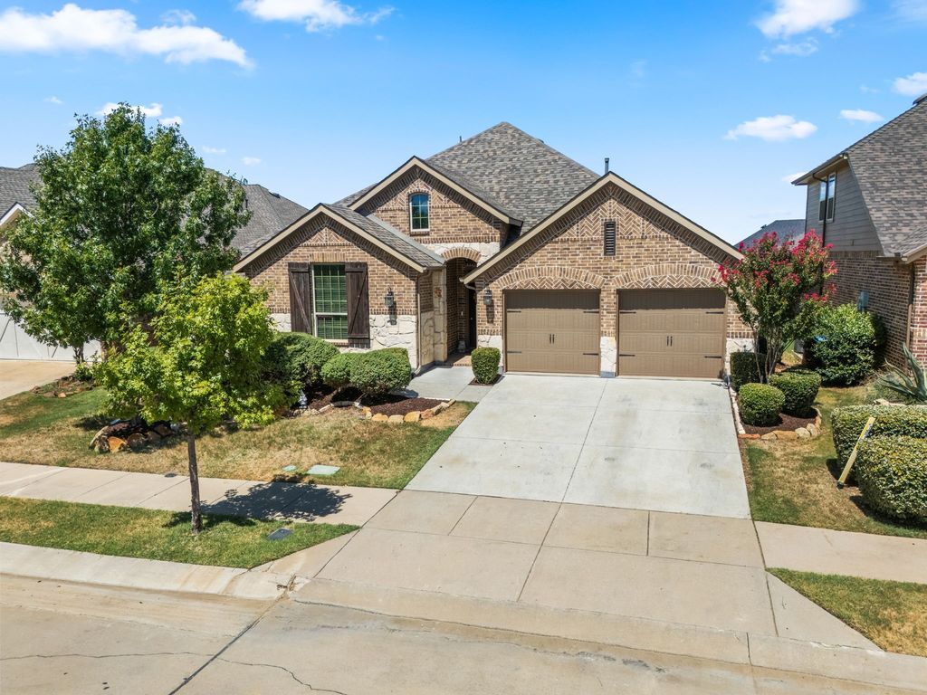 9901 Trinity Drive, Little Elm, TX 75068 — photo 2