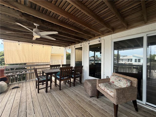 15310 Yardarm Ct, Corpus Christi, TX 78418
