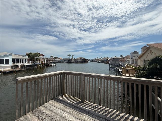15310 Yardarm Ct, Corpus Christi, TX 78418