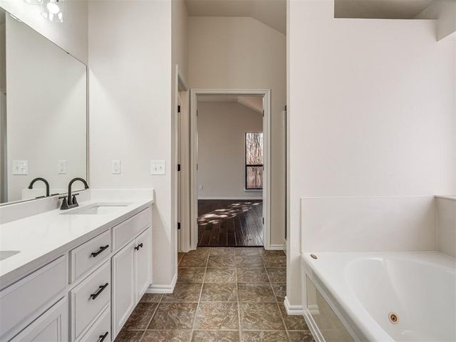 2304 SE 5th Street, Moore, OK 73160