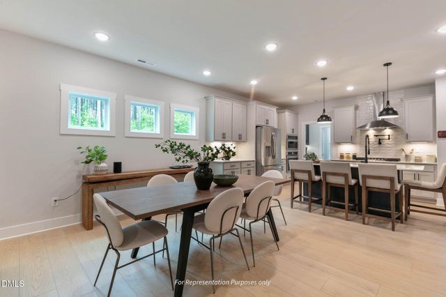 33 Sunset Ridge Drive, Fuquay Varina, NC 27526